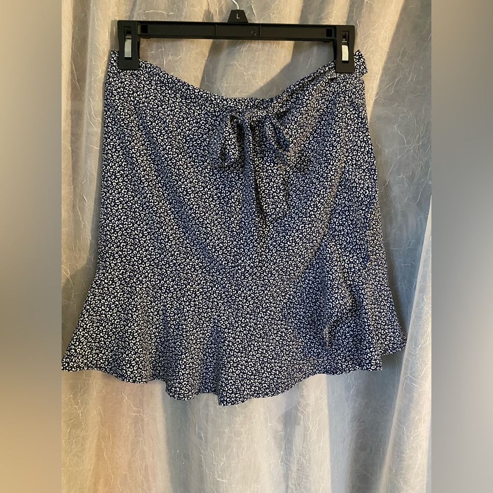 Altard State skirt- large